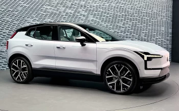 EX30 este noul SUV electric de la Volvo